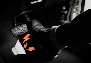 accélérateur de voiture