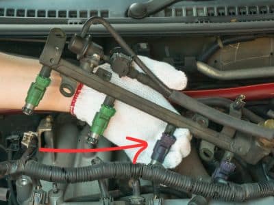 démontage d'un bloc d'injecteurs