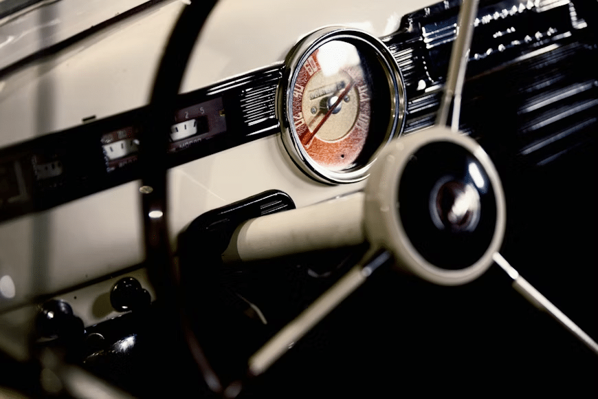 intérieur voiture ancienne